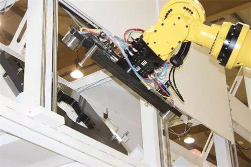 一键即可快换,看夹具系统在自动化产线中的作用 一键即可快换,看夹具系统在自动化产线中的作用