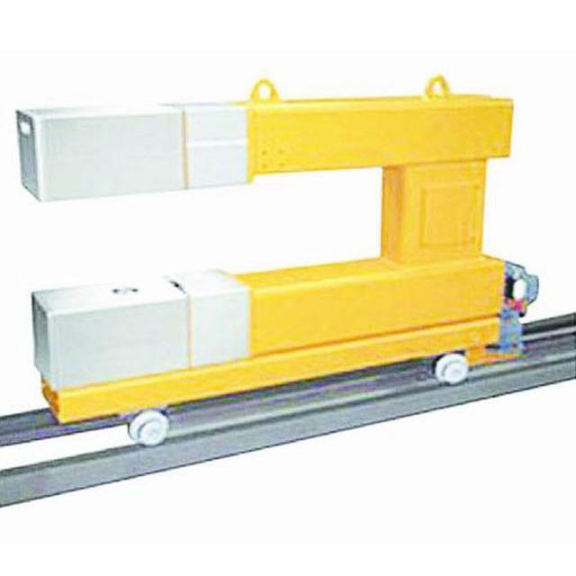 激光测厚系统对蜜胺纸板的在线检测 激光测厚系统对蜜胺纸板的在线检测