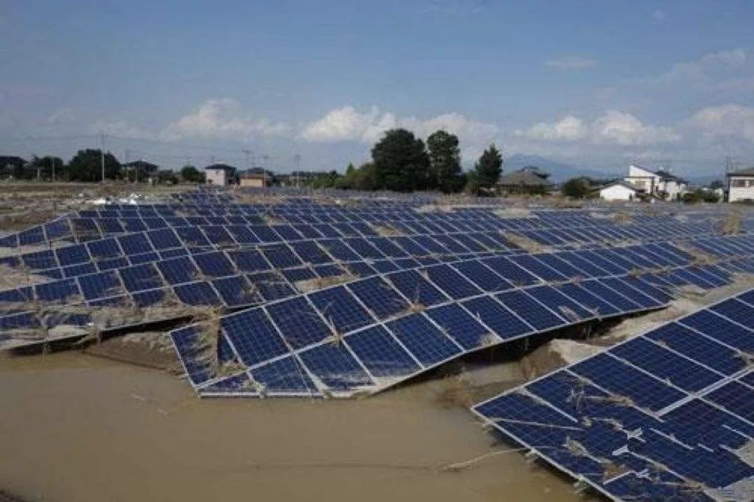 地震来袭,当光伏电站遇到地震该怎么办? 地震来袭,当光伏电站遇到地震该怎么办?