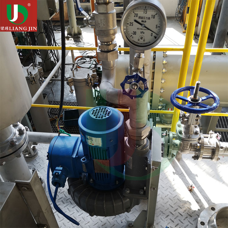 高压变频防爆风机5.jpg 高压变频防爆风机5.jpg