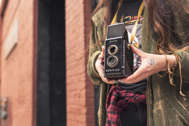 胶卷相机怎么用 胶卷相机怎么装胶卷