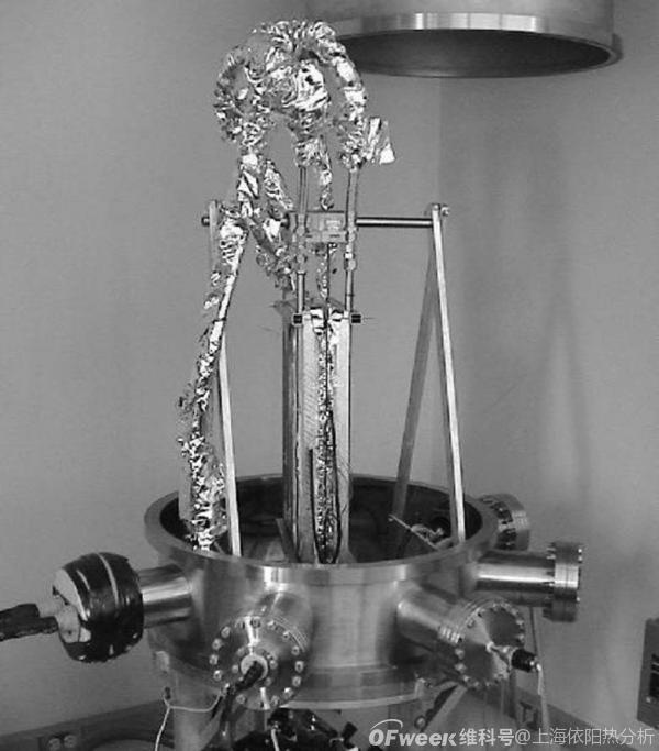 真空隔热材料：真空绝热板和真空玻璃稳态法导热系数准确测量的难度和解决方案