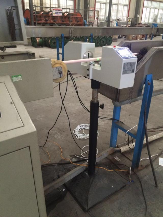 单向测径仪的直径测量与控制 