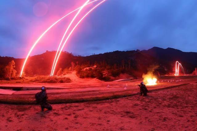 曾经暴露“孤胆英雄”黄继光的照明弹是怎样照明的？ 