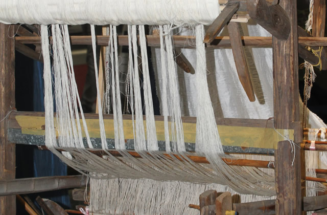 织布机有哪几种 织布机如何织布 