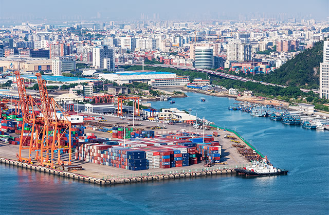 集装箱码头是用来做什么的 集装箱码头的特点有哪些 