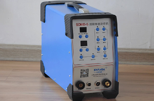 智能精密冷焊机使用怎么调节参数 冷焊机使用常见问题及解决方法 