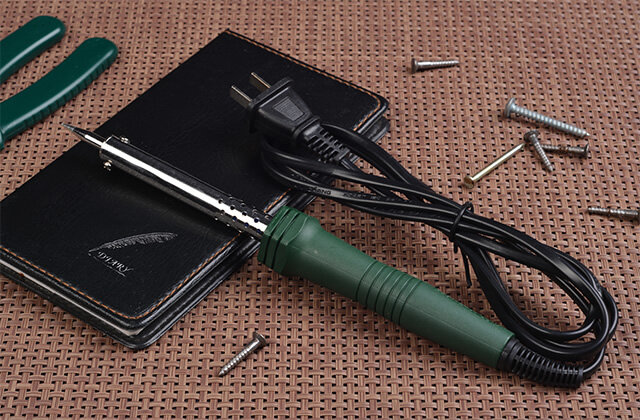 焊接设备有哪些 焊接的主要设备和工具介绍 