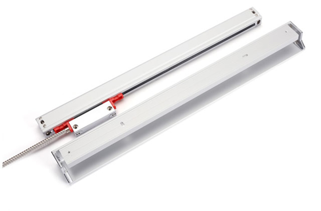 光栅尺和编码器的区别 光栅尺和编码器哪个精度高 