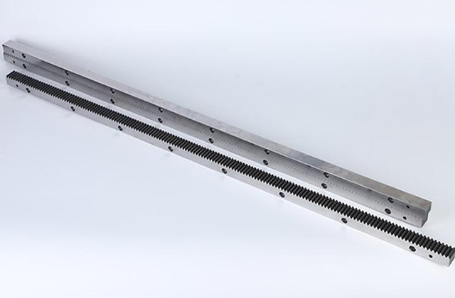 直齿条和斜齿条有什么区别 齿条直齿跟斜齿哪个好 