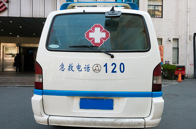救护车电话是多少 拨打120急救电话的注意事项 