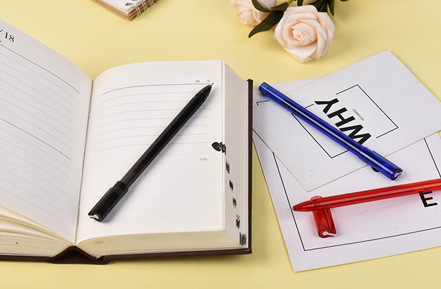 中性笔如何握笔？怎样使用中性笔练字？ 