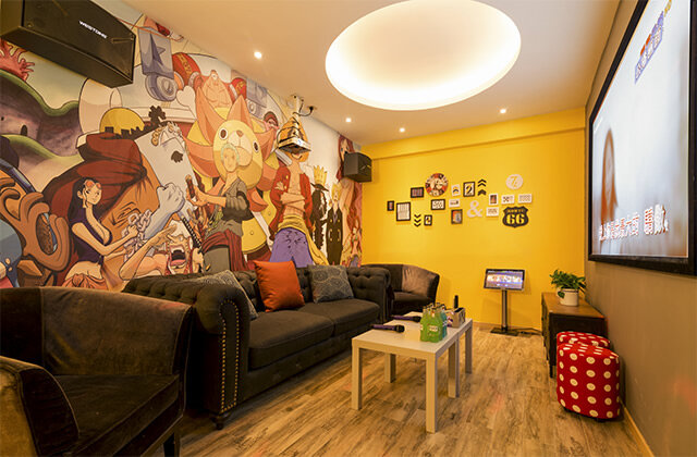 家用投影仪好还是电视机好 家用投影仪怎么用 