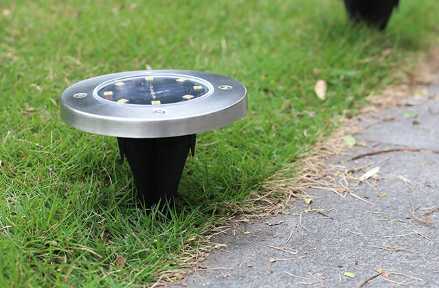 草坪灯的高度一般为多少 草坪灯有什么作用 