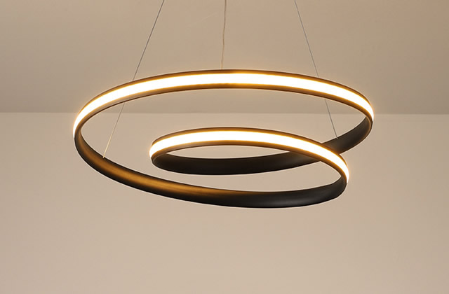 现代吊灯有哪些种类 现代吊灯选购指南 