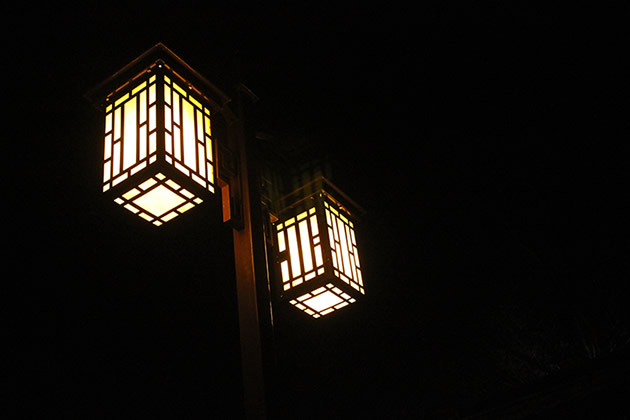 【灯罩材质】灯罩什么材质好 不同材质灯罩怎么清洗 