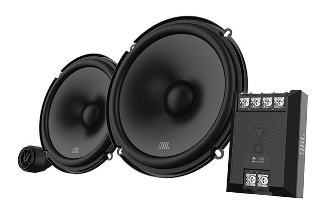 两分频扬声器安装方式 5种常见的汽车音响两分频喇叭安装位置 