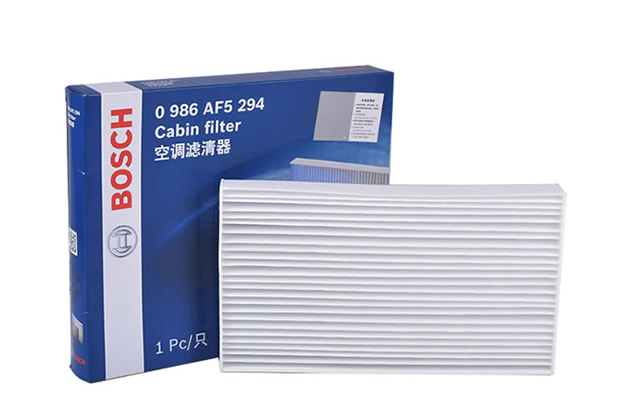 汽车空调滤清器怎么换 更换空调滤芯的注意事项有哪些 