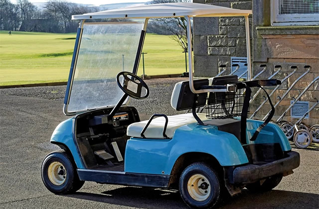 电动高尔夫球车电池有什么要求 如何维护保养高尔夫球车电池 