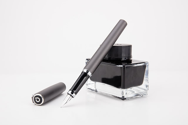 水性油墨的成分及优势 水性油墨和油性油墨的区别 