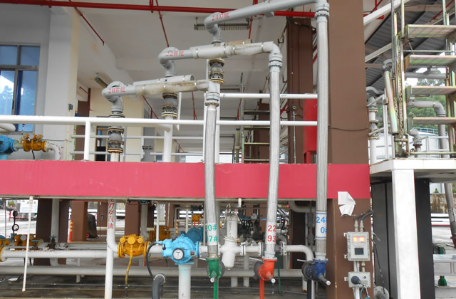 鹤管和流体装卸的区别 铁路油品装卸鹤管要求 