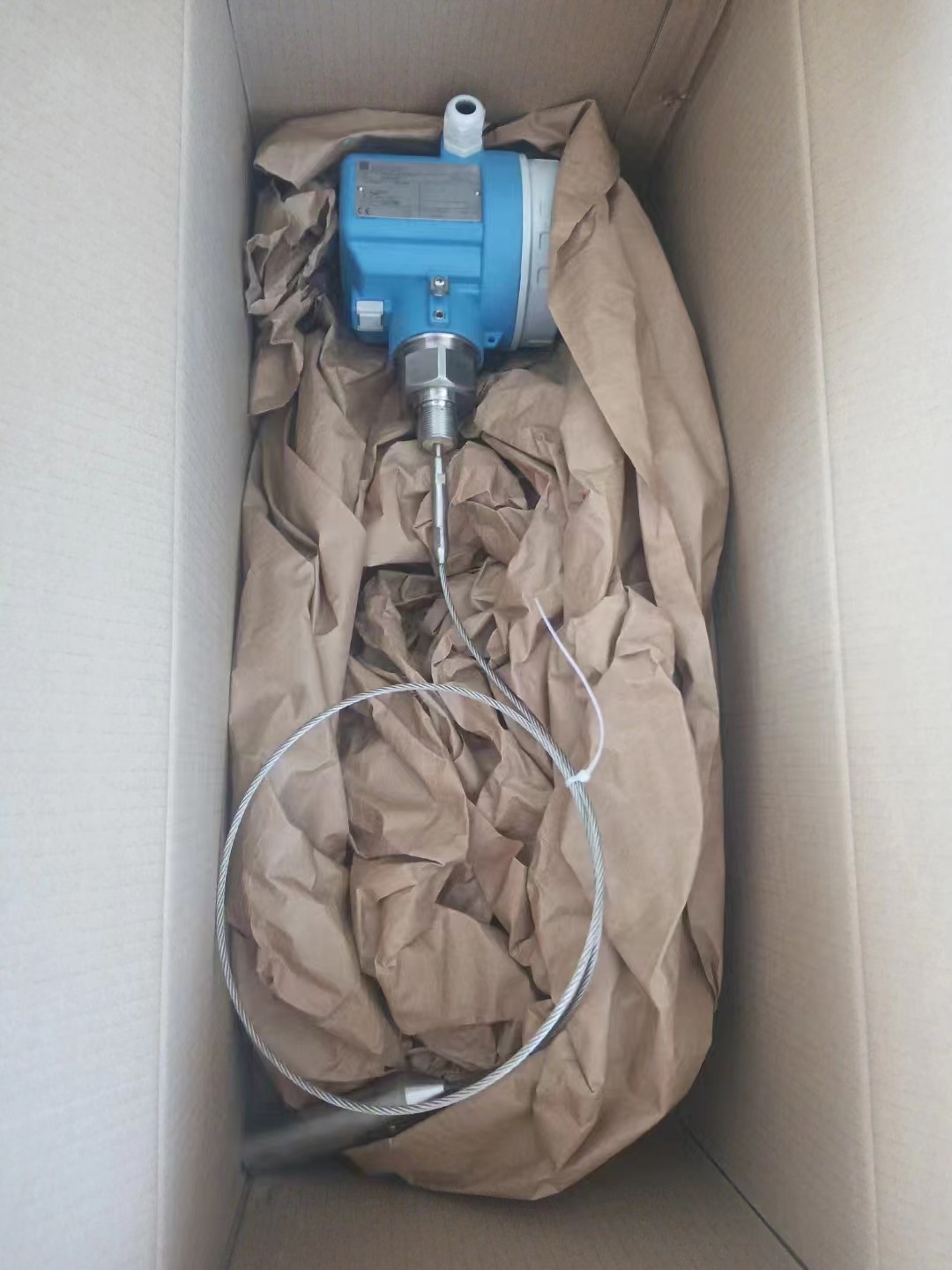 德国E+HFMP40-ALL2CRJG21AA1.3M导波雷达料位计维修保养 