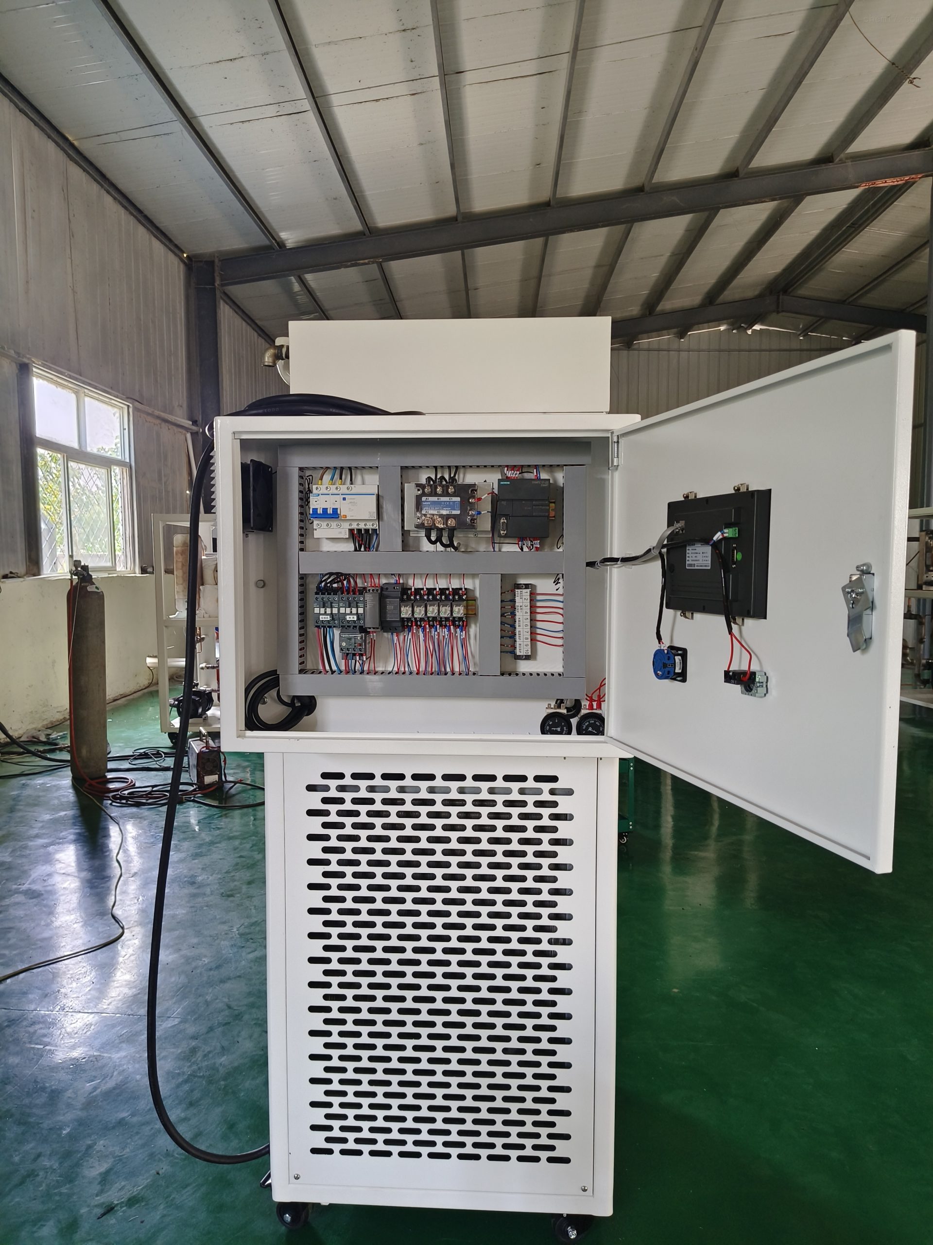 如何提升防爆制冷加热循环一体机的降温效率？ 