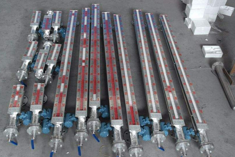 磁翻板液位计在工业水位测量中的重要作用 
