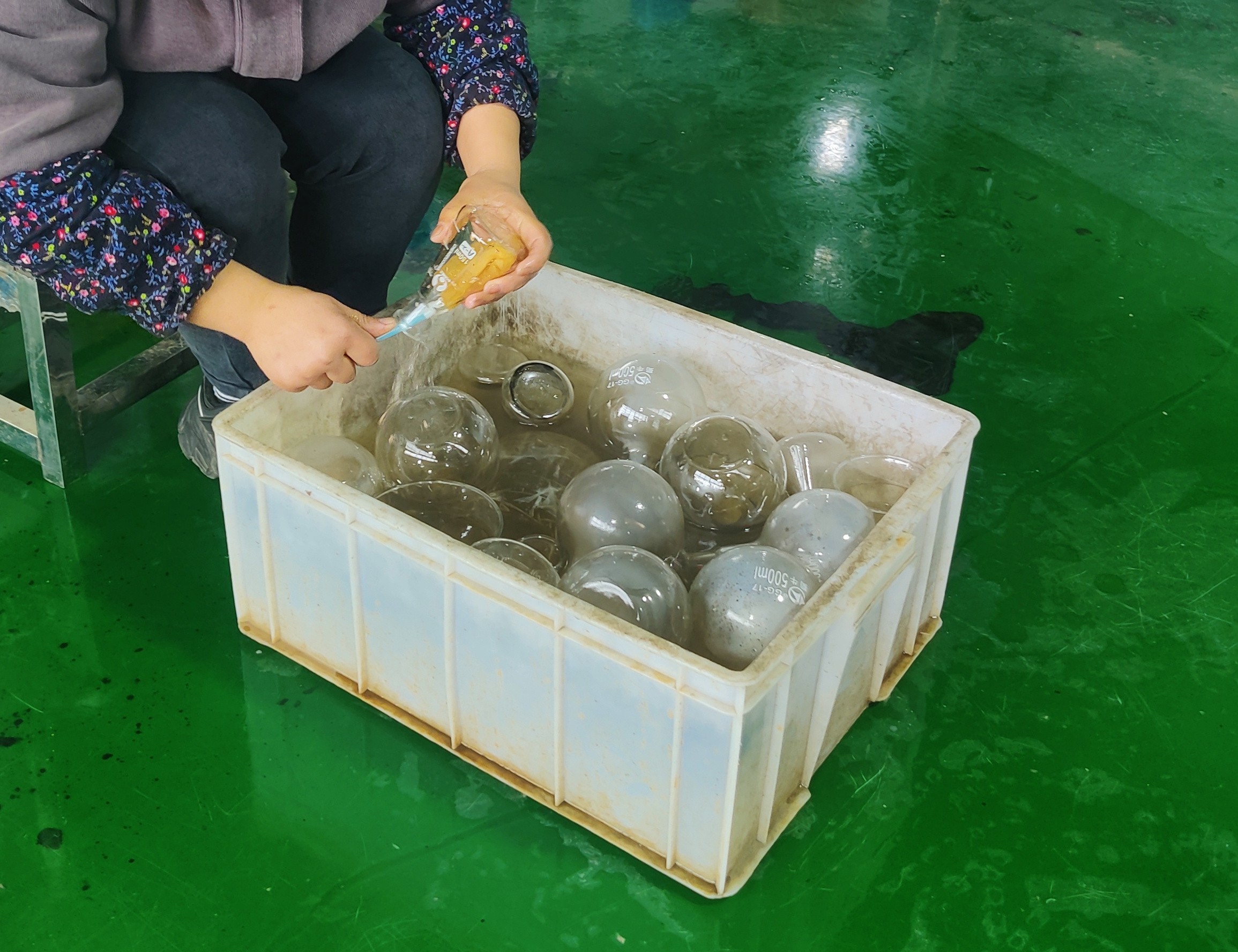 实验室自动清洗真的要代替手工洗瓶吗？ 