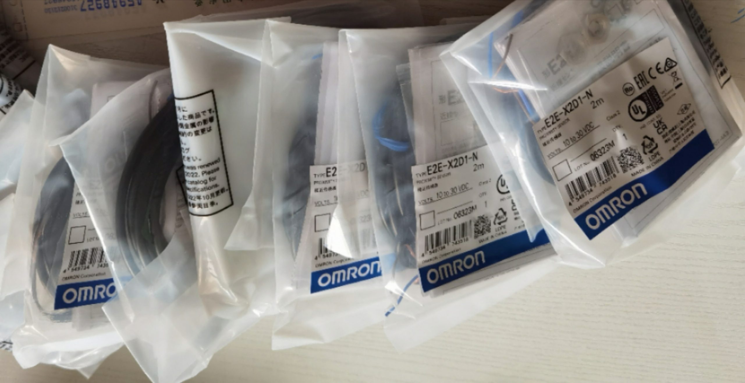 欧姆龙传感器E2E-X2D1-N说明 